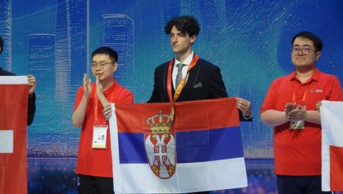 STEFAN JE NAJBOLJI MLADI MATEMATIČAR NA SVETU: Talenat bez upornosti nije dovoljan za uspeh (FOTO)