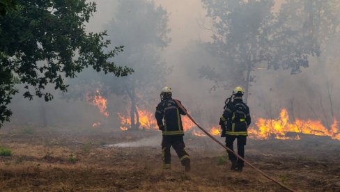 EVROPA U PLAMENU: Više od 200.000 ljudi evakuisano zbog katastrofalnih požara (FOTO/VIDEO)