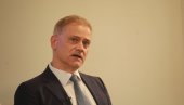 ВУЧИЋ О СТЕФАНОВИЋУ НА КРИТИКЕ ЗБОГ УКИДАЊА ЦАРИНА: Неки се не радују успесима Србије, навијају против своје земље