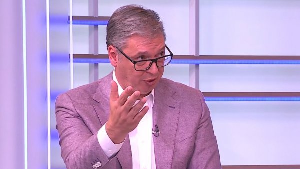 ИМБЕЦИЛУ ГОВОРИ ТАКО ЈЕ, ТАКО ЈЕ:  Вучић о Лучићу, Пауновићевој и онима који руше земљу