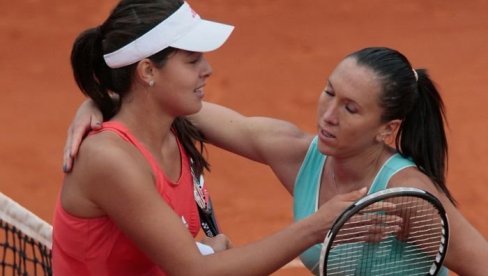 ANA IVANOVIĆ PRVI PUT PROGOVORILA O ODNOSU SA JELENOM JANKOVIĆ: Javnost je dugo nagađala da između njih nema prijateljstva
