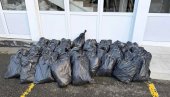 УХАПШЕН НОВОПАЗАРАЦ: Камион пун резаног дувана