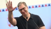 VUČIĆ OPET POKAZAO DA JE ČOVEK: Analitičari o pretnjama predsedniku i njegovom oproštaju - Nasilje i mržnja moraju da se kazne
