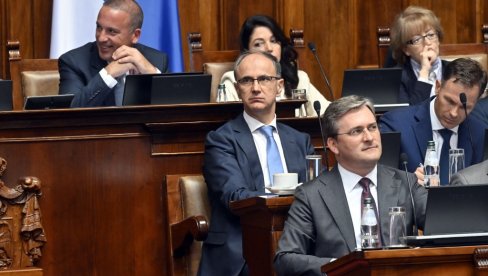 Skupština nije izglasala nepoverenje Vladi
