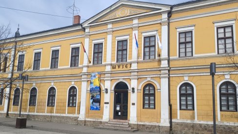 OD BRVENIKA DO NOVE PAVLICE: Autorsko vođenje kroz izložbu u kraljevačkom muzeju