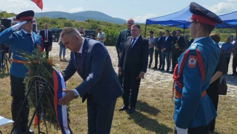 USTAŠE ZVERSKI UBILE 12.000 SRBA: Obeleženo 85. godina od zločina NDH nad srpskim narodom kod Bihaća