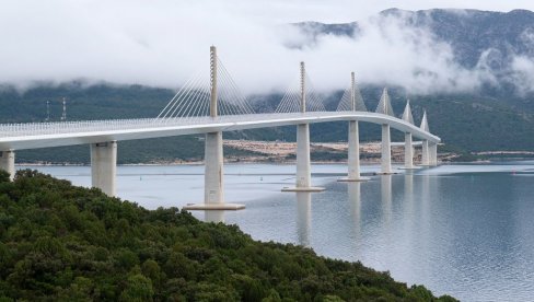 NOVA AFERA ZBOG PELJEŠKOG MOSTA? Četiri godine od gradnje novcem EU, puca konstrukcija na Pelješcu