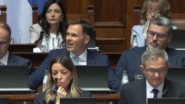 ТРИ ПИТАЊА БЕЗ ОДГОВОРА Мали одвалио Алексића: Продајеш лажи, као што све продајеш током своје политичке каријере
