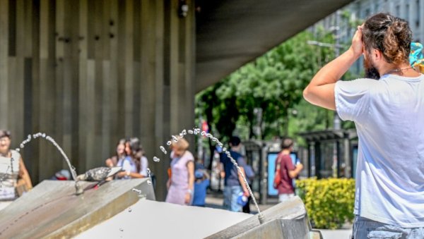 ОВА ЧЕТИРИ ДАНА БИЋЕ ВРХУНАЦ ВРЕЛИНЕ: Почиње топлотни талас и не назире му се крај