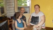 SAMO NADA VEĆA OD NEMAŠTINE: Tročlana porodica iz Odžaka živi bez ikakvih prihoda