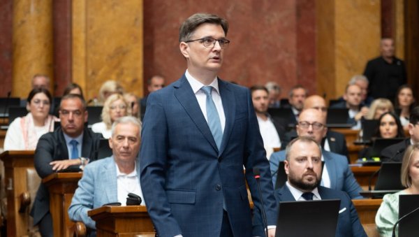 ХВАЛА ВАМ ШТО ОДРЖАВАТЕ ДОБРЕ ВЕЗЕ СА МАРСОМ... Миленко Јованов угасио Несторовића (ВИДЕО)