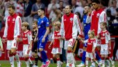 PRENOS, AJAKS - VOJVODINA: Prečka! Nastavljaju se napadi kopljanika