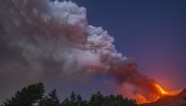 ERUPCIJA VULKANA ETNA: Oblak iz kratera dostigao visinu od sedam kilometara (VIDEO)
