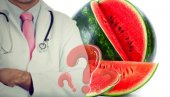 IZNENAĐUJUĆI EFEKTI: Šta se dešava u našem telu ako svaki dan jedemo lubenicu?