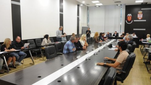 PARE ZA POPRAVKE I TRADICIJU: Kraljevački većnici odobrili sredstva iz budžetske rezerve