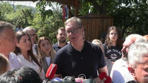 ВУЧИЋ ПОВУКАО ПОТЕЗ ЗА СПАС СРПСКИХ СЕЛА: Лекарима у руралним подручјима веће плате и до 20 одсто