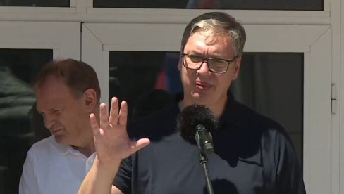 PREDSEDNIK OBIŠAO TEMSKU I BABUŠNICU: Za mesec dana videćete mašine! (VIDEO)