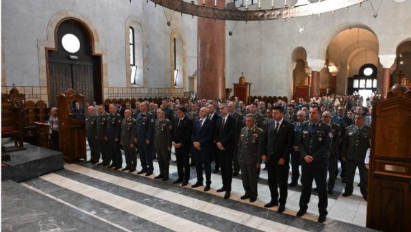 ВОЈСКА СРБИЈЕ ПРОСЛАВИЛА КРСНУ СЛАВУ: Светом литургијом обележен празник Светог деспота Стефана Високог