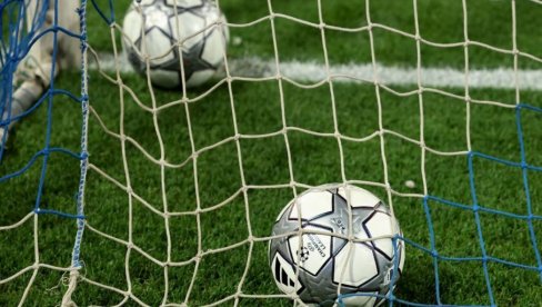 ZA LJUBITELJE BRZE ISPLATE: Goleade u prvom poluvremenu