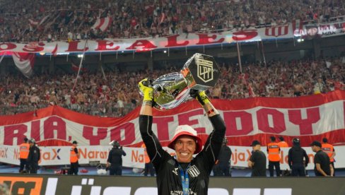 Besmrtni Muslera vodi studente u finale Kopa libertadores: Estudijantes i Korintijans sastaju se prvi put posle 90 godina