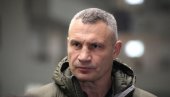 KLIČKO POVUKAO RUČNU POSLE UPOZORENJA GRAĐANIMA: Putin bi najviše voleo da napustimo Kijev